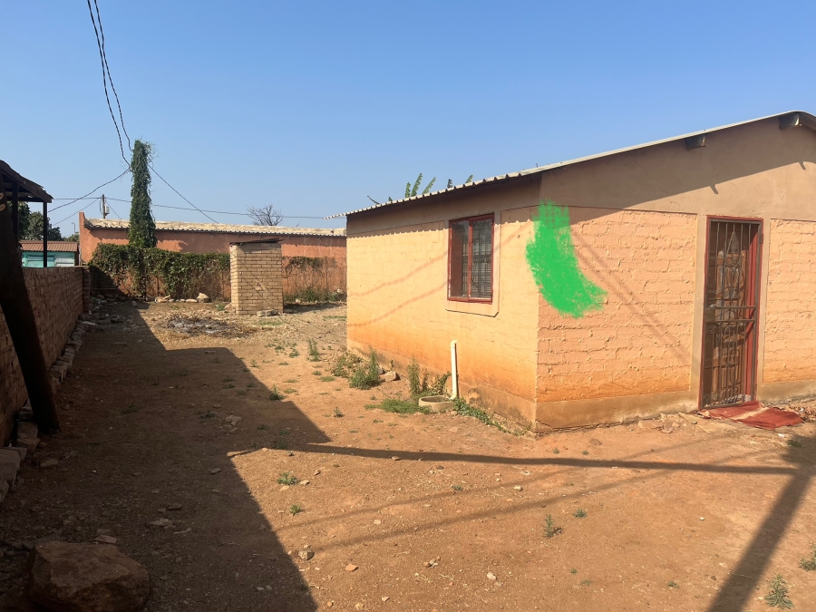 2 Bedroom Property for Sale in Soshanguve South Gauteng