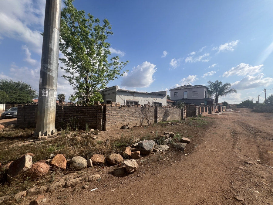 2 Bedroom Property for Sale in Soshanguve South Gauteng