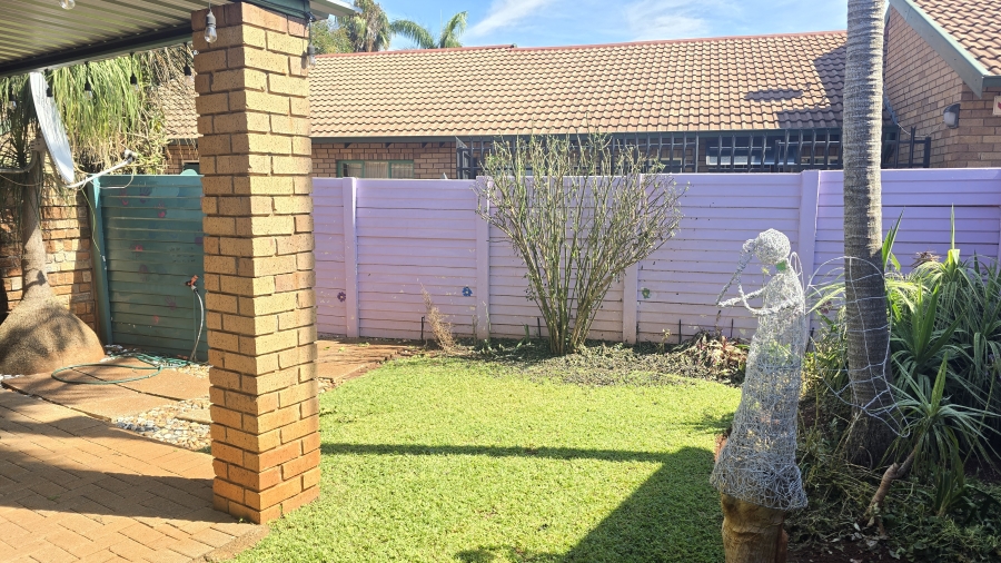 2 Bedroom Property for Sale in Annlin Gauteng