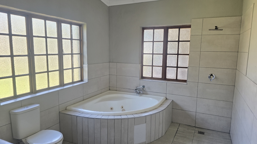 4 Bedroom Property for Sale in Sinoville Gauteng