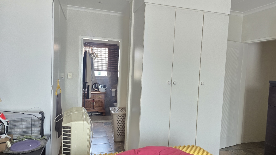 3 Bedroom Property for Sale in Annlin Gauteng