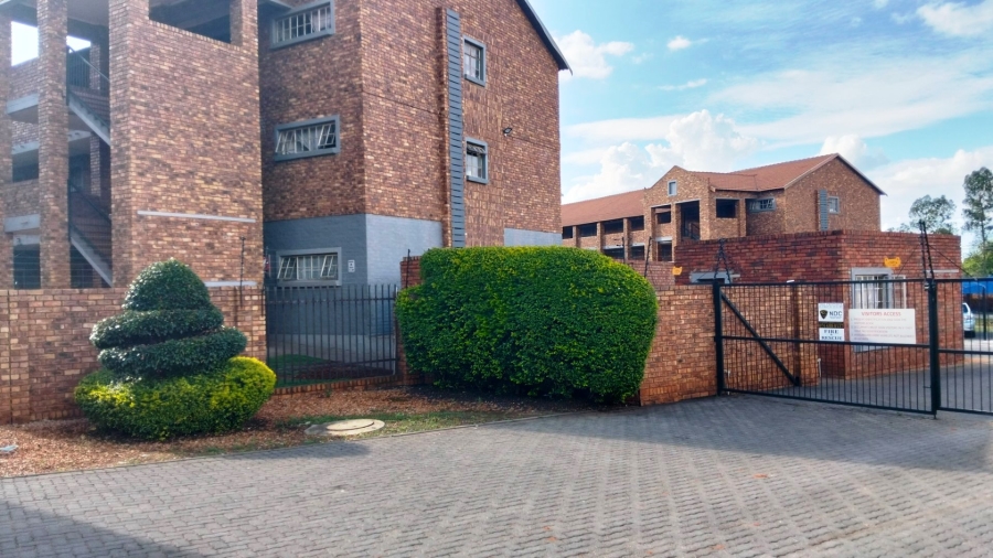2 Bedroom Property for Sale in Clarina Gauteng