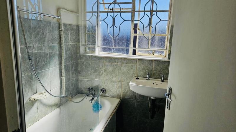 3 Bedroom Property for Sale in Newclare Gauteng