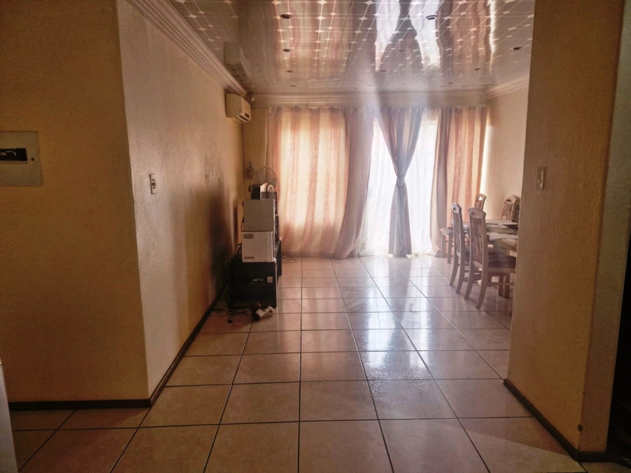 3 Bedroom Property for Sale in Chantelle Gauteng