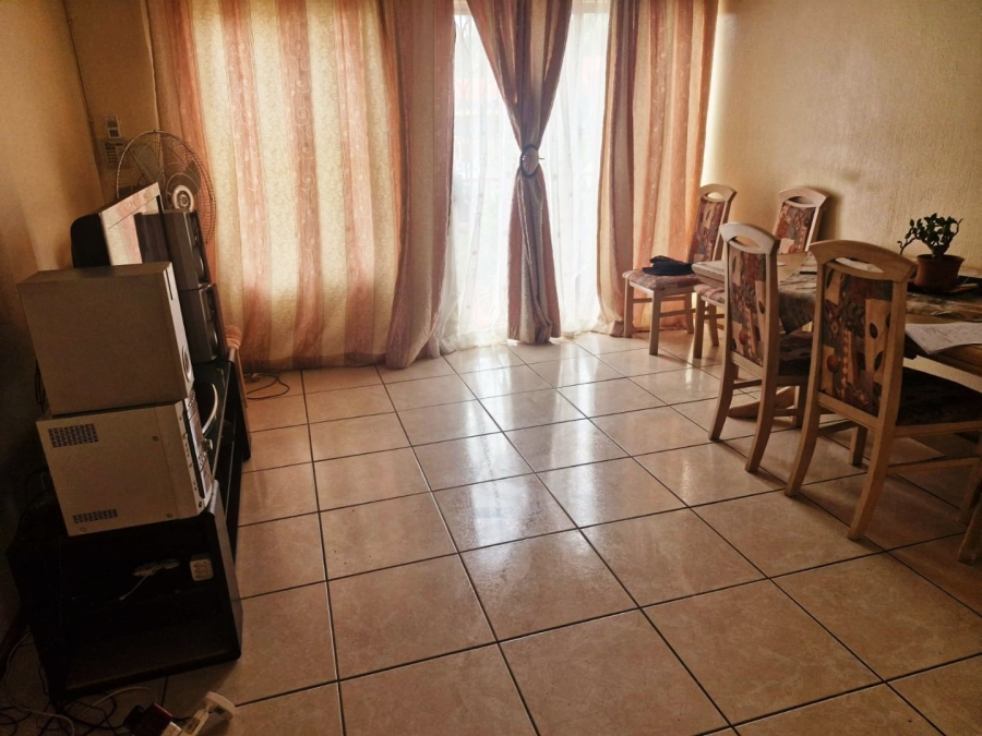 3 Bedroom Property for Sale in Chantelle Gauteng