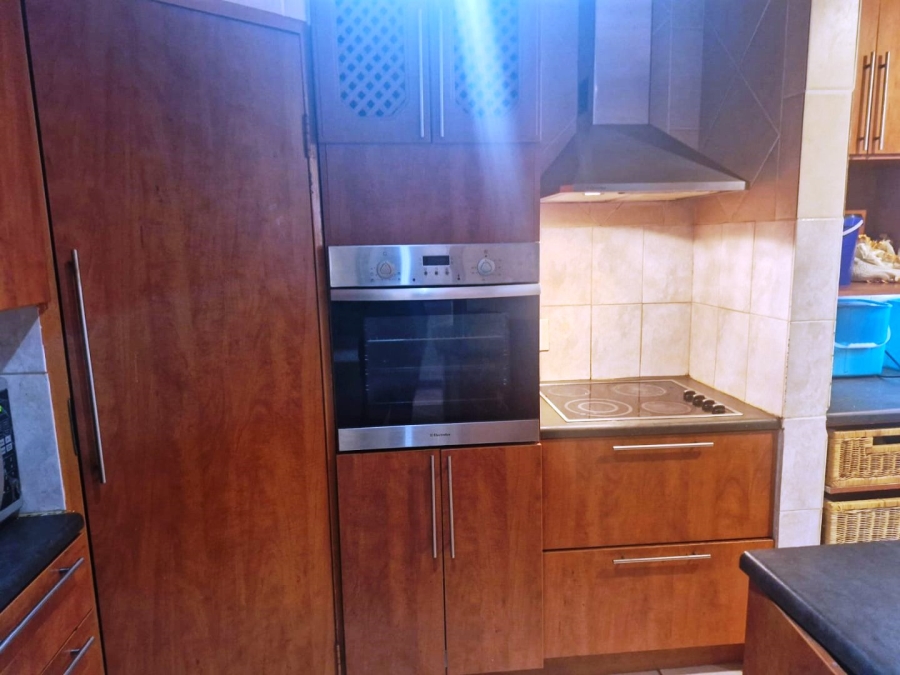 3 Bedroom Property for Sale in Chantelle Gauteng