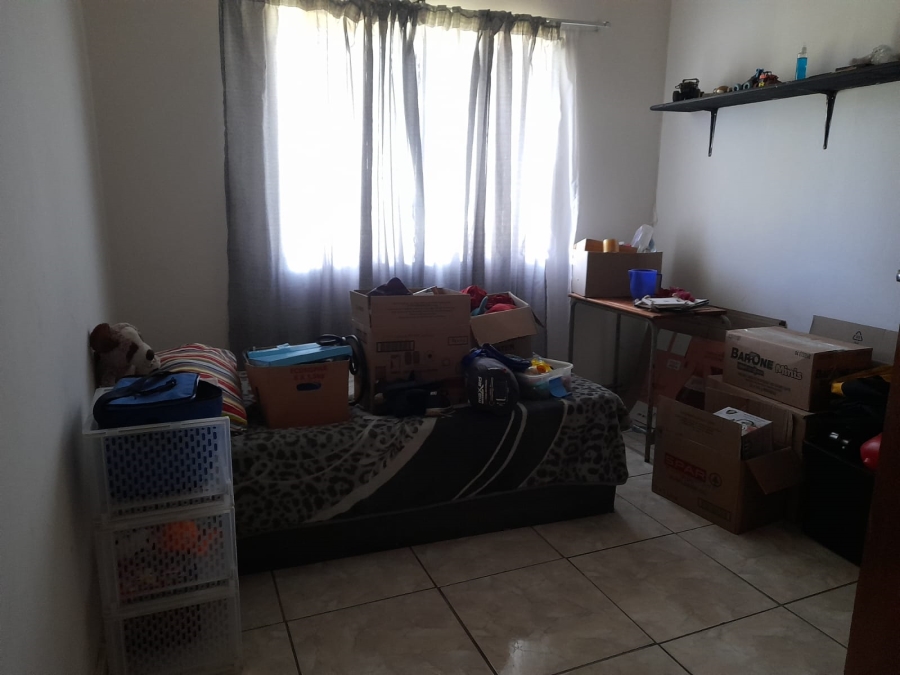 To Let 3 Bedroom Property for Rent in Dunnottar Gauteng