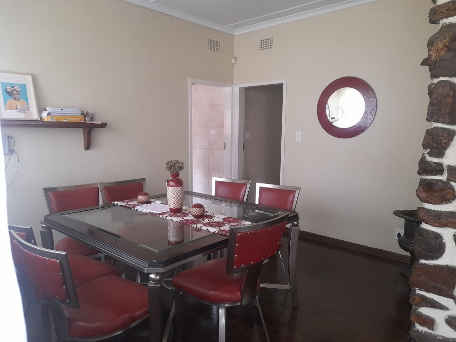 To Let 2 Bedroom Property for Rent in Selection Park Gauteng
