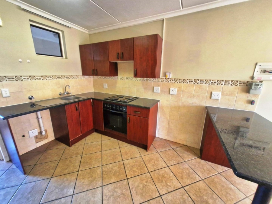 1 Bedroom Property for Sale in Montana Tuine Gauteng
