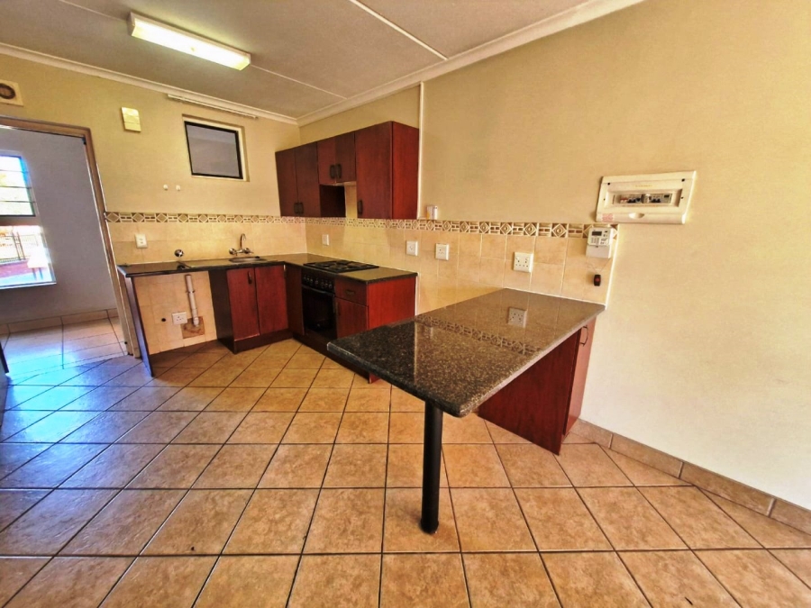 1 Bedroom Property for Sale in Montana Tuine Gauteng