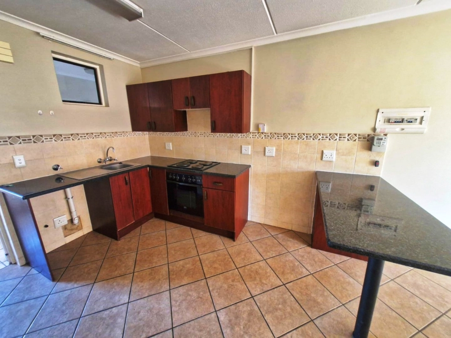 1 Bedroom Property for Sale in Montana Tuine Gauteng