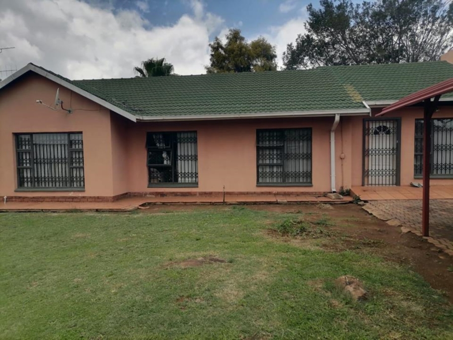 To Let 3 Bedroom Property for Rent in Montana Gauteng