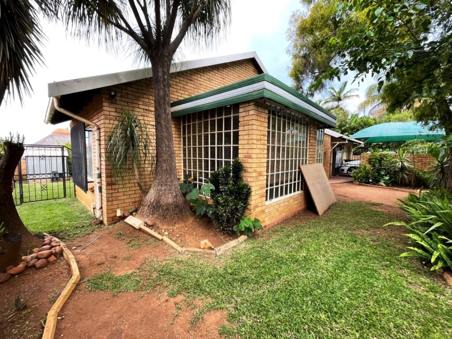 3 Bedroom Property for Sale in Montana Park Gauteng