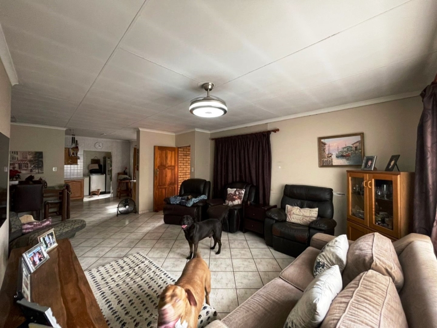 3 Bedroom Property for Sale in Montana Park Gauteng