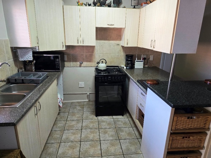 3 Bedroom Property for Sale in Sinoville Gauteng