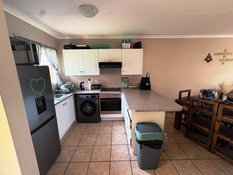 2 Bedroom Property for Sale in Doornpoort Gauteng