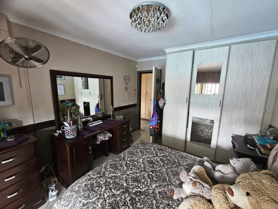 4 Bedroom Property for Sale in Montana Tuine Gauteng