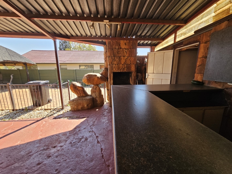 4 Bedroom Property for Sale in Montana Gauteng