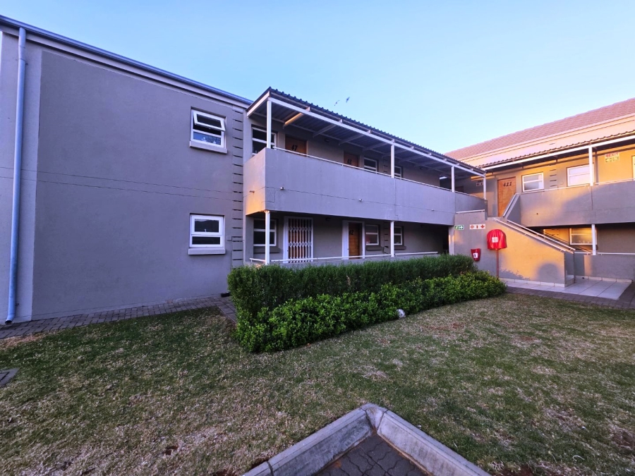 2 Bedroom Property for Sale in Montana Gauteng