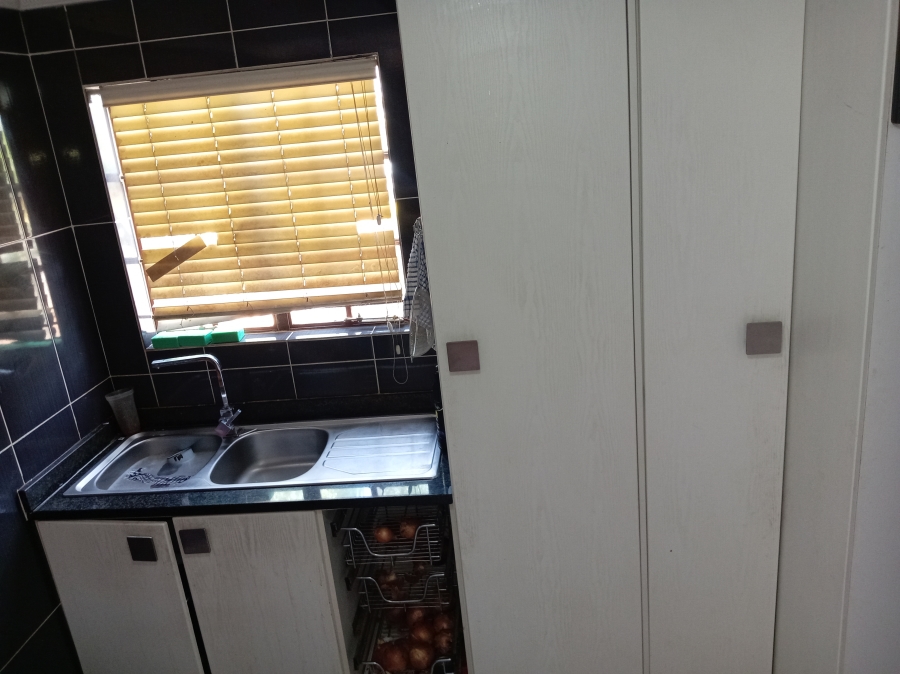 To Let 3 Bedroom Property for Rent in Mabopane Gauteng