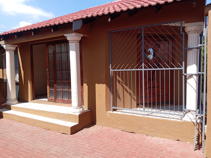 To Let 3 Bedroom Property for Rent in Mabopane Gauteng
