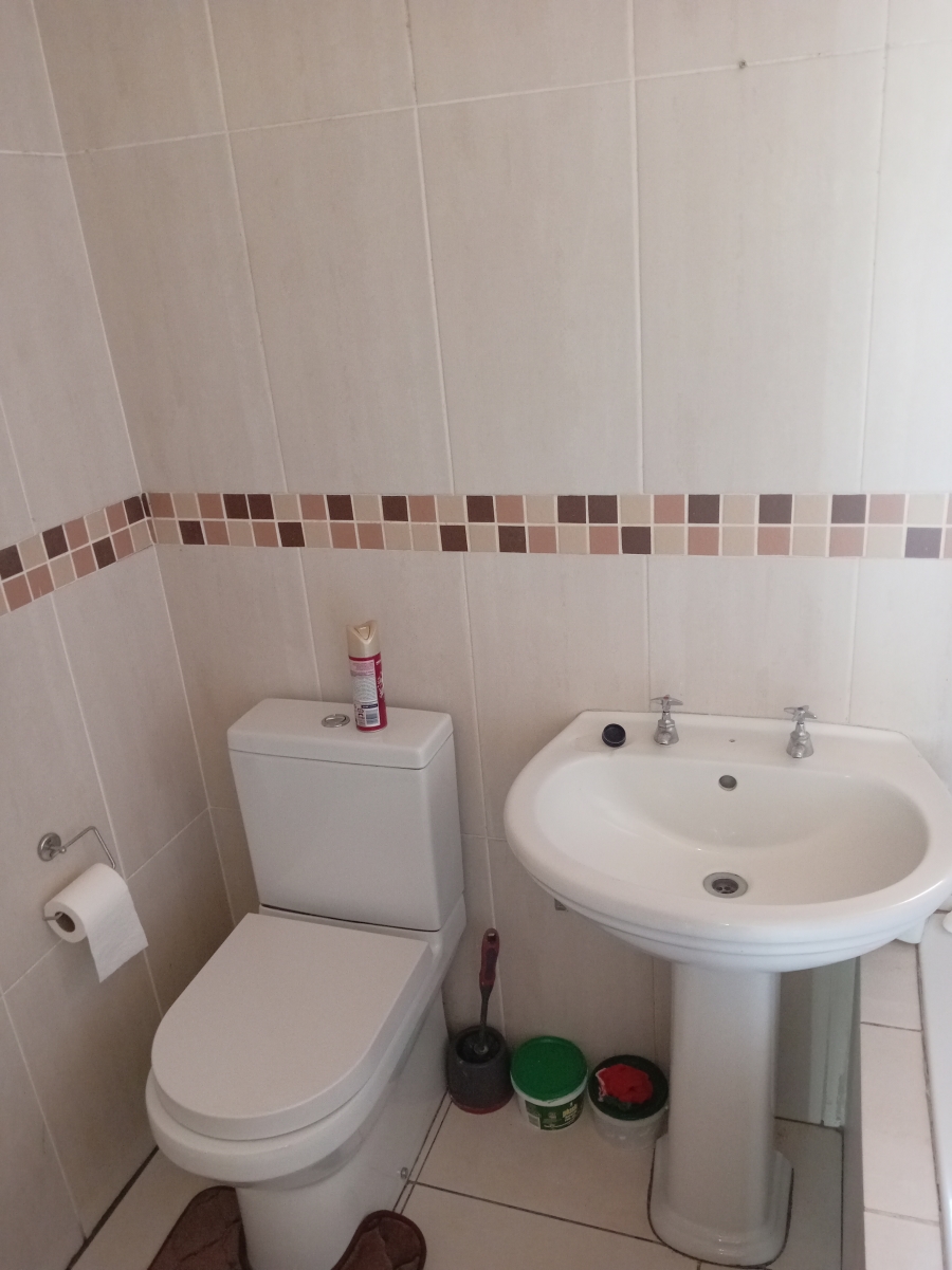 To Let 3 Bedroom Property for Rent in Mabopane Gauteng