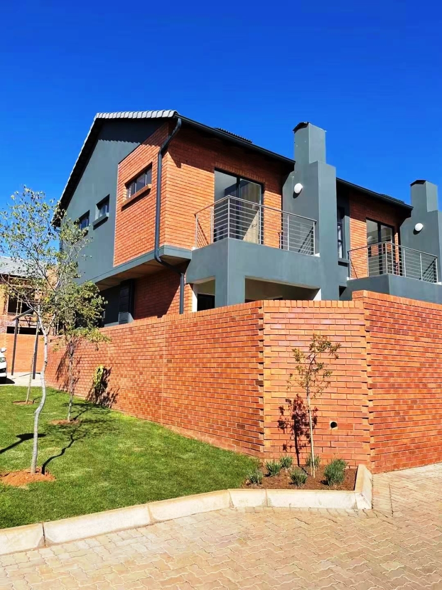 2 Bedroom Property for Sale in Montana Gauteng