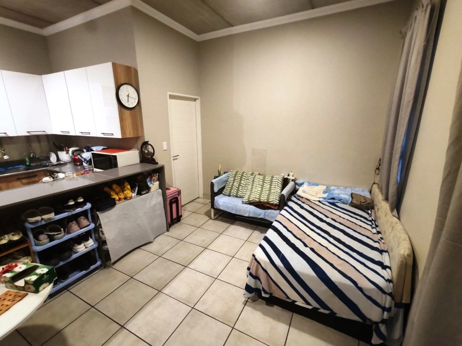 2 Bedroom Property for Sale in Montana Gauteng