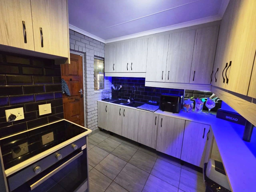 3 Bedroom Property for Sale in Doornpoort and surrounds Gauteng