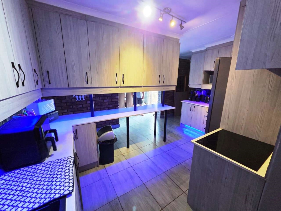 3 Bedroom Property for Sale in Doornpoort and surrounds Gauteng