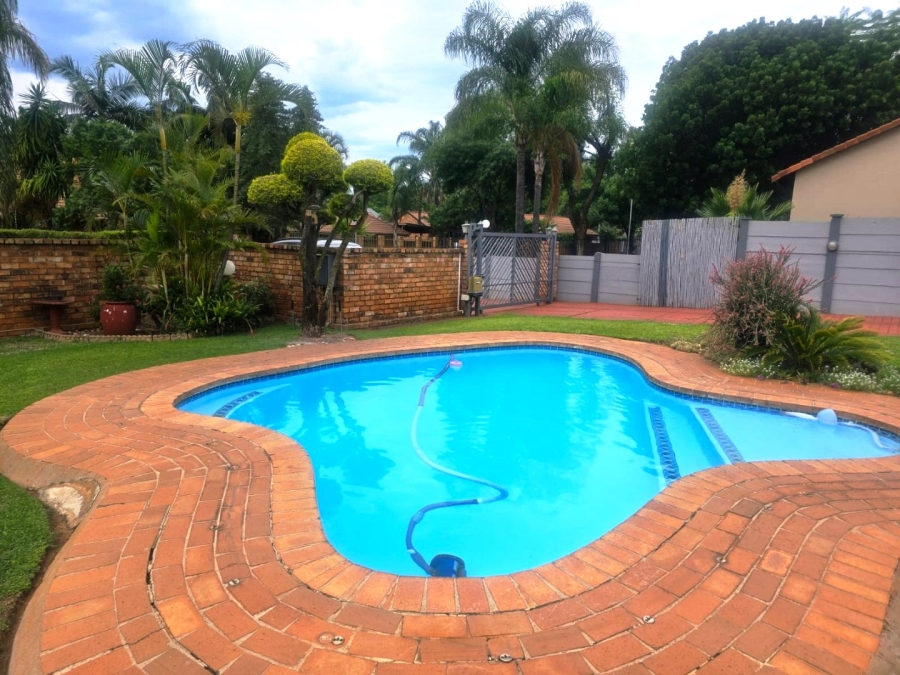 4 Bedroom Property for Sale in Montana Park Gauteng