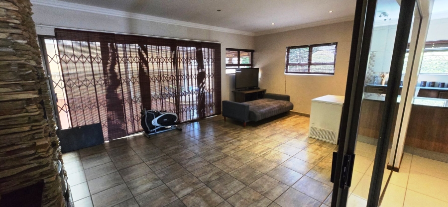 4 Bedroom Property for Sale in Montana Tuine Gauteng