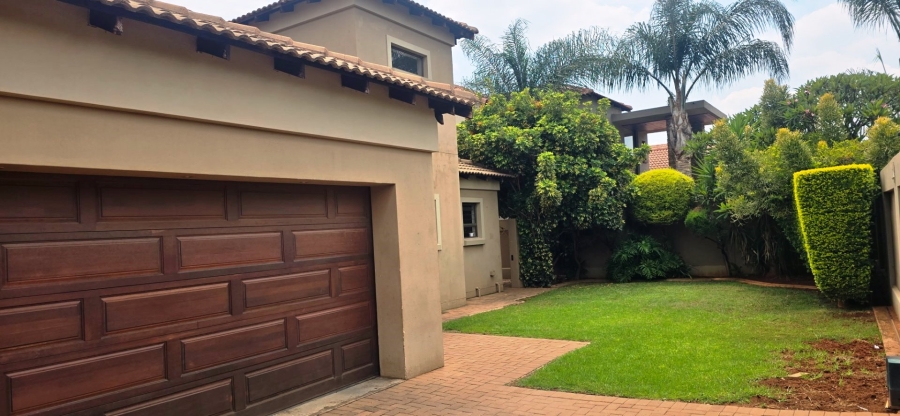 4 Bedroom Property for Sale in Montana Tuine Gauteng