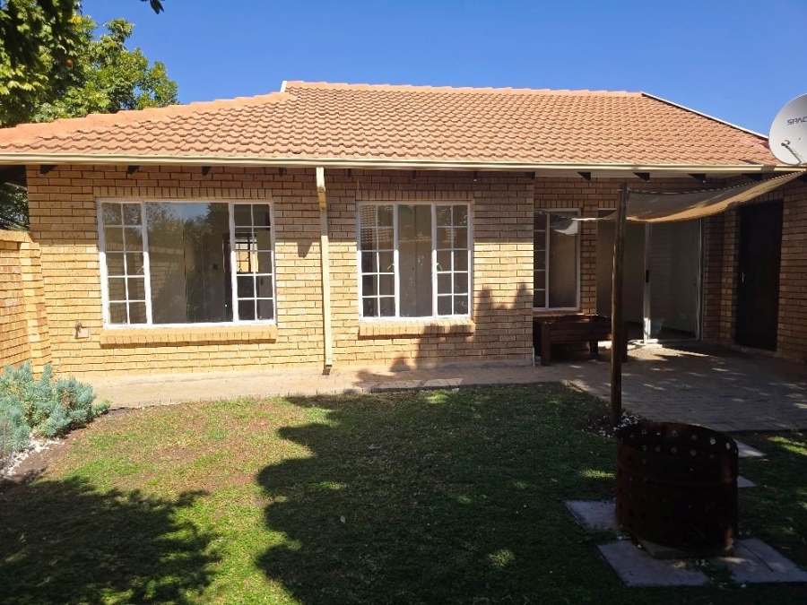 2 Bedroom Property for Sale in Sinoville Gauteng