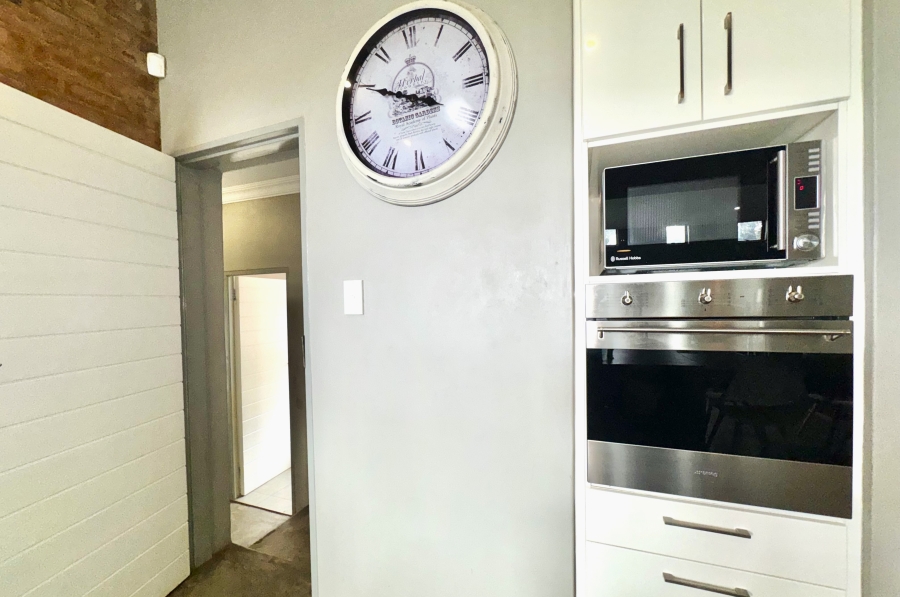 4 Bedroom Property for Sale in Monument Park Gauteng