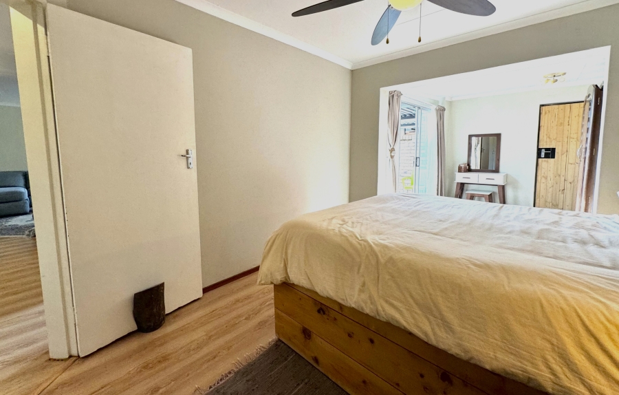 2 Bedroom Property for Sale in Elarduspark Ext 3 Gauteng