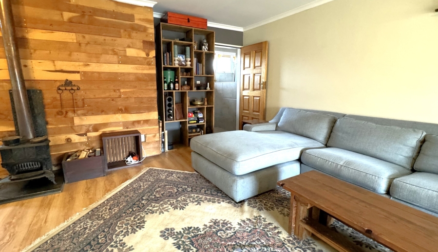 2 Bedroom Property for Sale in Elarduspark Ext 3 Gauteng