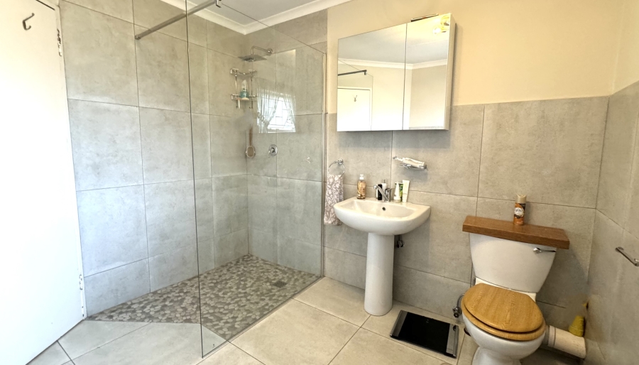 2 Bedroom Property for Sale in Elarduspark Ext 3 Gauteng