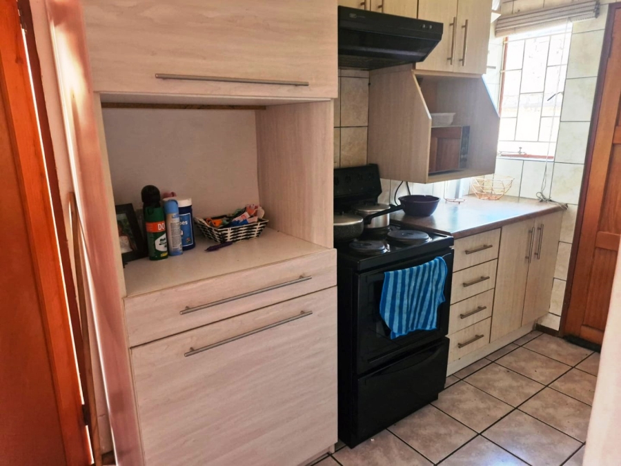 2 Bedroom Property for Sale in Karen Park Gauteng
