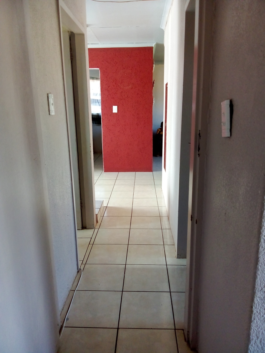 To Let 2 Bedroom Property for Rent in Lawley Gauteng