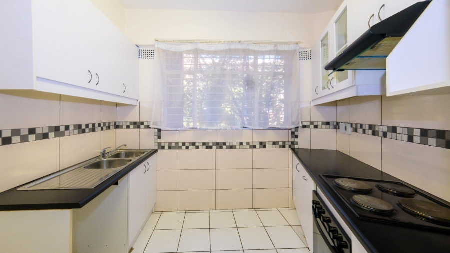 To Let 1 Bedroom Property for Rent in Killarney Gauteng