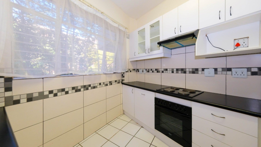 To Let 1 Bedroom Property for Rent in Killarney Gauteng