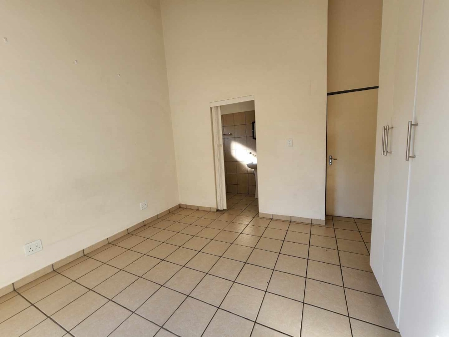 To Let 3 Bedroom Property for Rent in Die Wilgers Gauteng