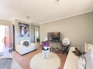 To Let 2 Bedroom Property for Rent in Mooikloof Ridge Gauteng