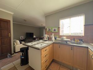 To Let 2 Bedroom Property for Rent in Mooikloof Ridge Gauteng