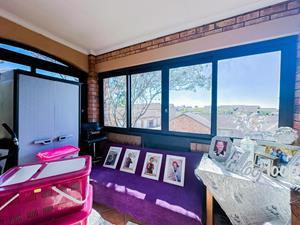 To Let 2 Bedroom Property for Rent in Mooikloof Ridge Gauteng