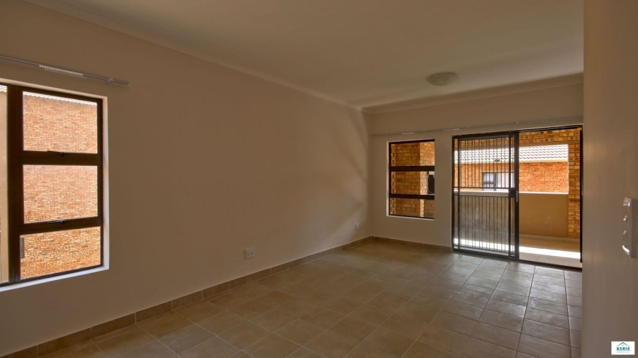 To Let 2 Bedroom Property for Rent in Wierdapark Gauteng