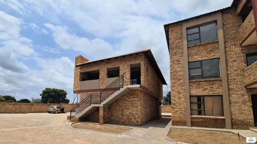 To Let 2 Bedroom Property for Rent in Wierdapark Gauteng