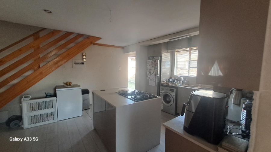 To Let 3 Bedroom Property for Rent in Buccleuch Gauteng