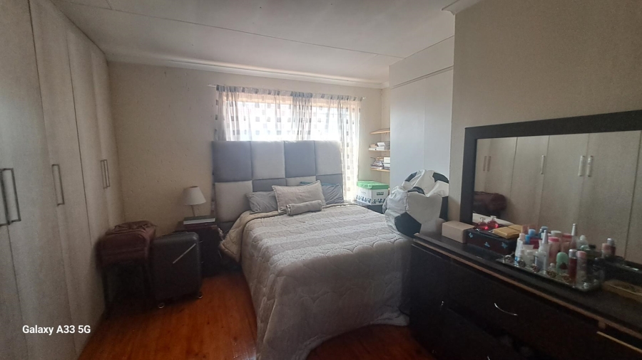 To Let 3 Bedroom Property for Rent in Buccleuch Gauteng